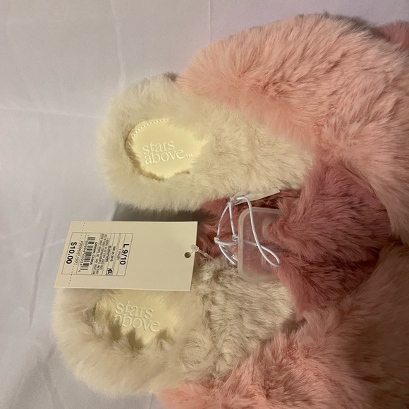 Stars Above Furry Slippers - Picture 2 of 3